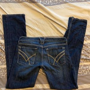 Straight leg. William Rast Jeans.